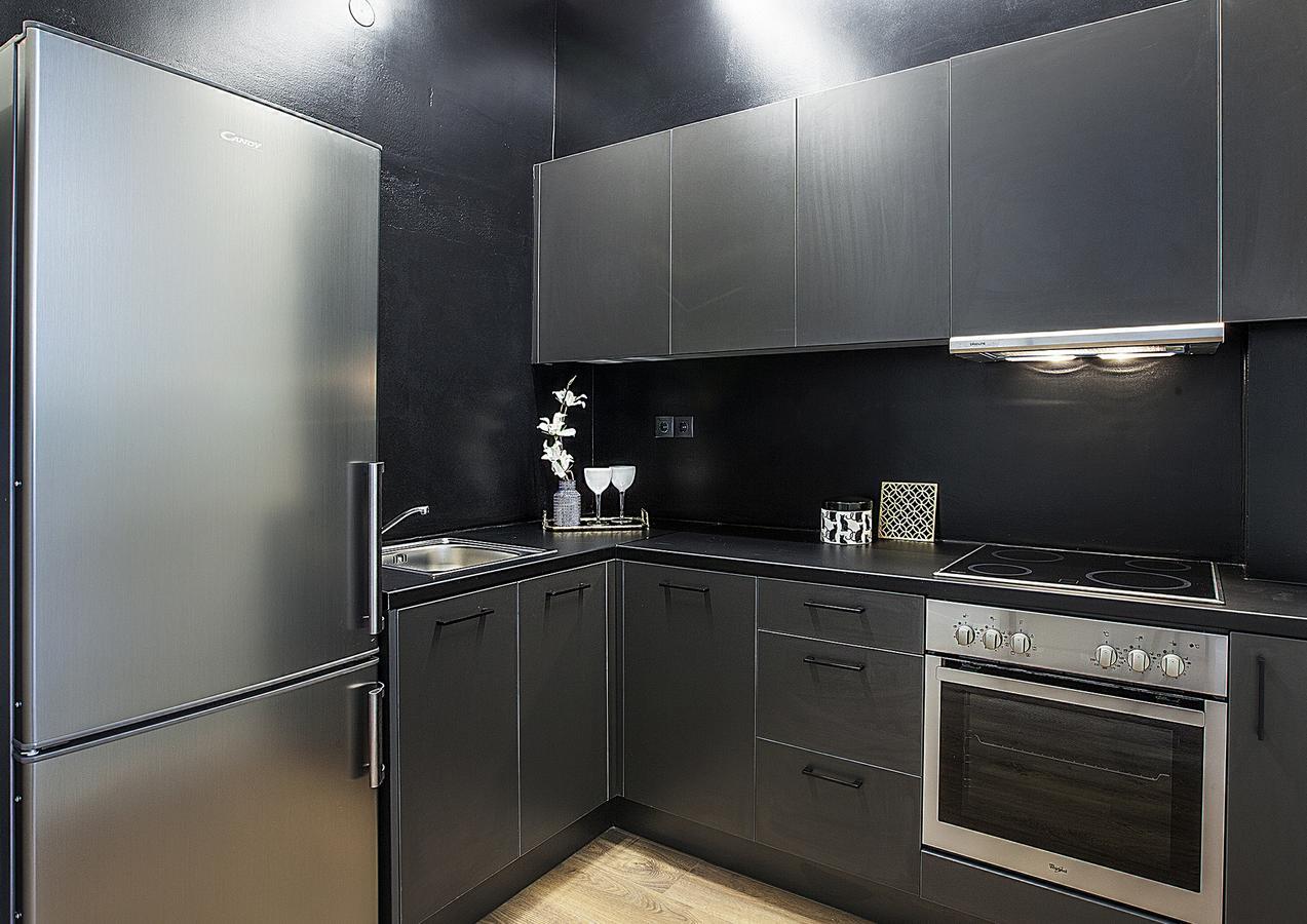 Suitcase Apartment
