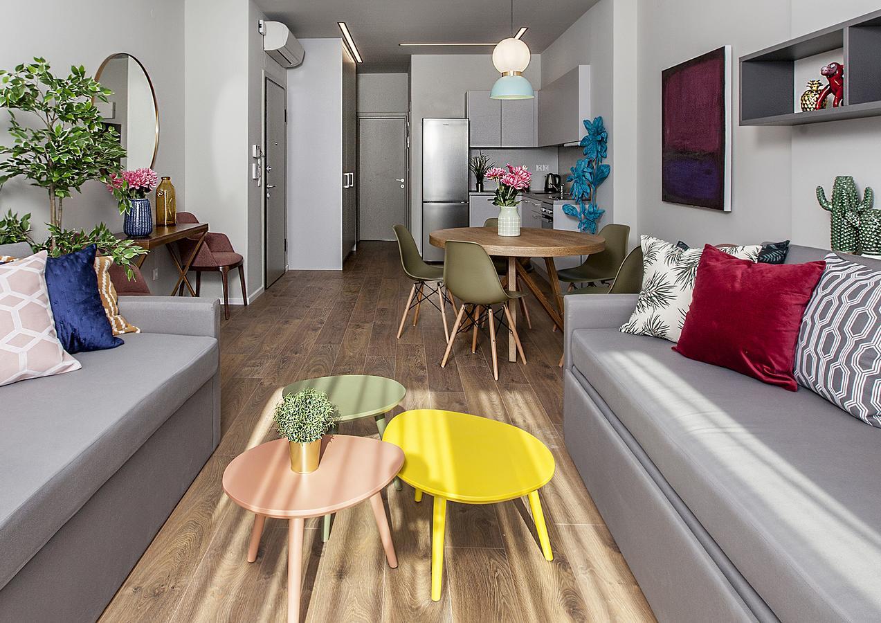 Suitcase Apartment