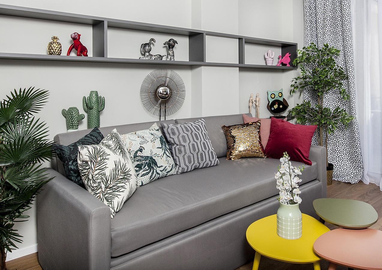 Suitcase Apartment *