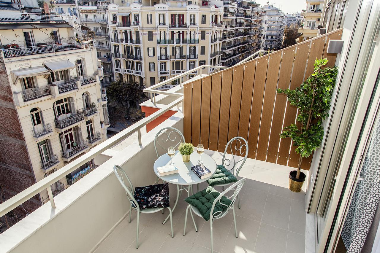 Suitcase Apartment